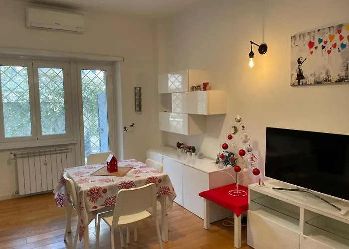דירה A Casa Di Dina